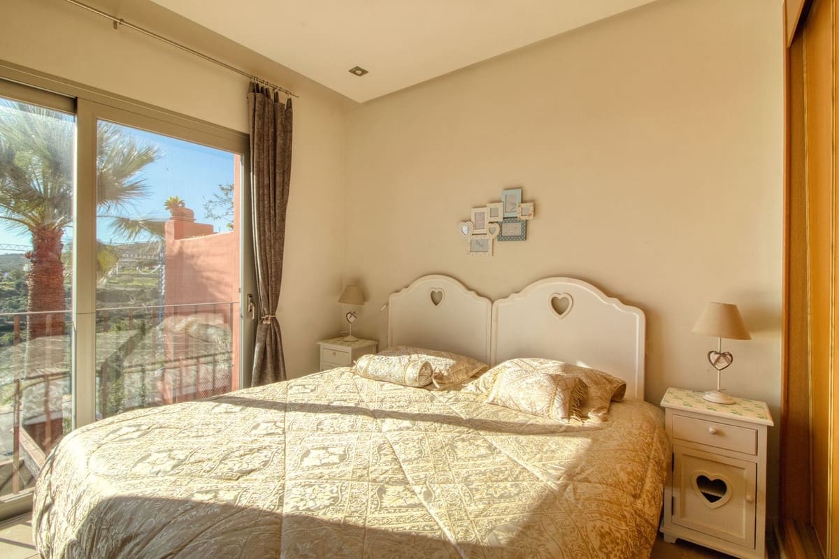 4 Zimmer Haus zu verkaufen in Manilva mit Pool - 539.000 € (Ref: 9803781)