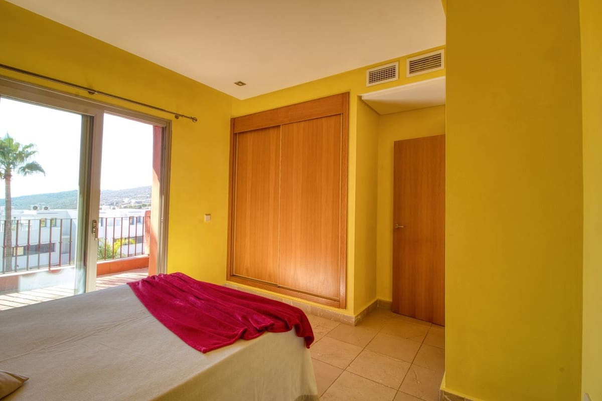 4 bedroom Townhouse for sale in Manilva with pool - € 450,000 (Ref: 9807314)