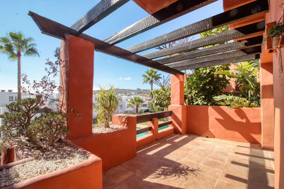 4 bedroom Townhouse for sale in Manilva with pool - € 450,000 (Ref: 9807314)