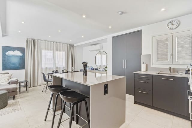 2 chambre Appartement à vendre à Centro ciudad, Fuengirola - 399 000 € (Ref: 9827974)