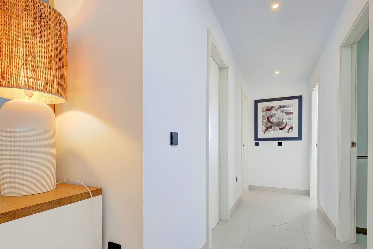 2 sypialnia Apartament na sprzedaż w Estepona z basenem - 565 000 € (Ref: 9863498)