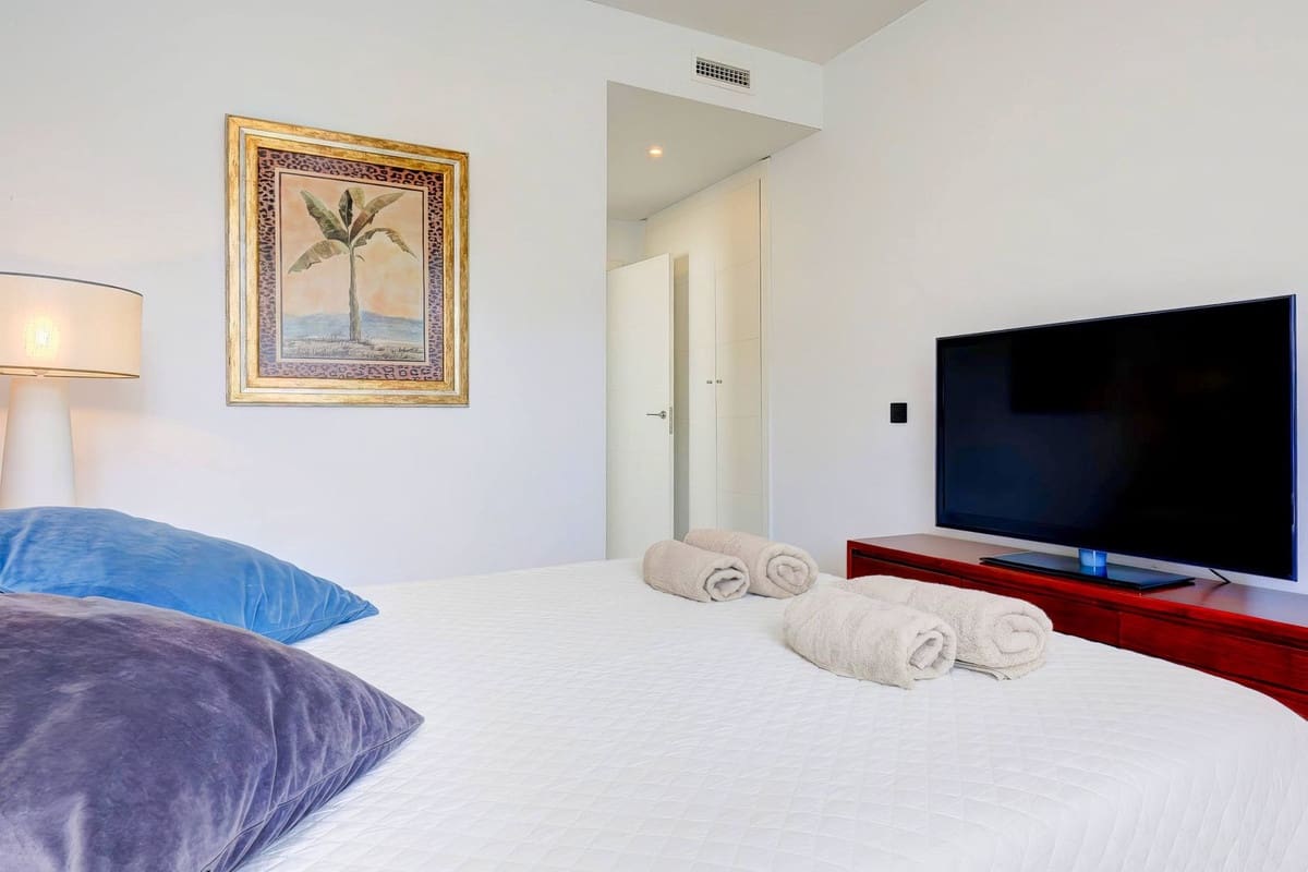 2 sypialnia Apartament na sprzedaż w Estepona z basenem - 565 000 € (Ref: 9863498)