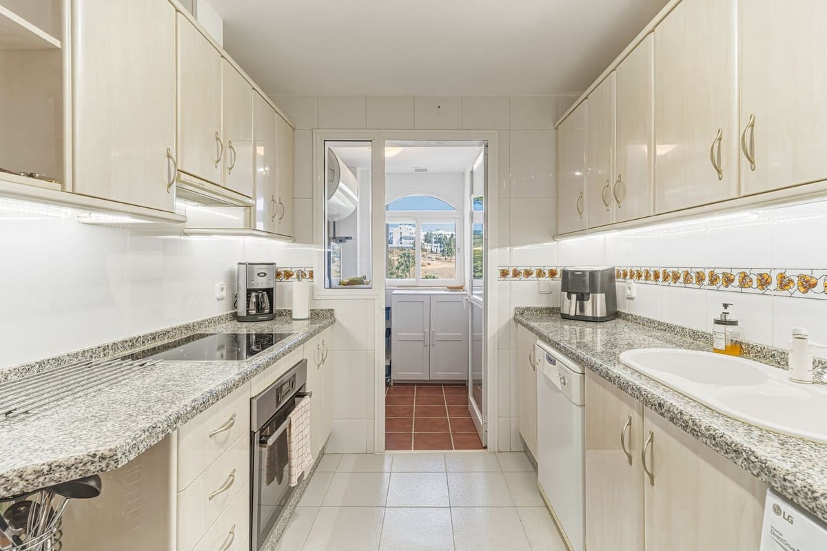 2 chambre Appartement à vendre à El Chaparral avec piscine - 375 000 € (Ref: 9869680)