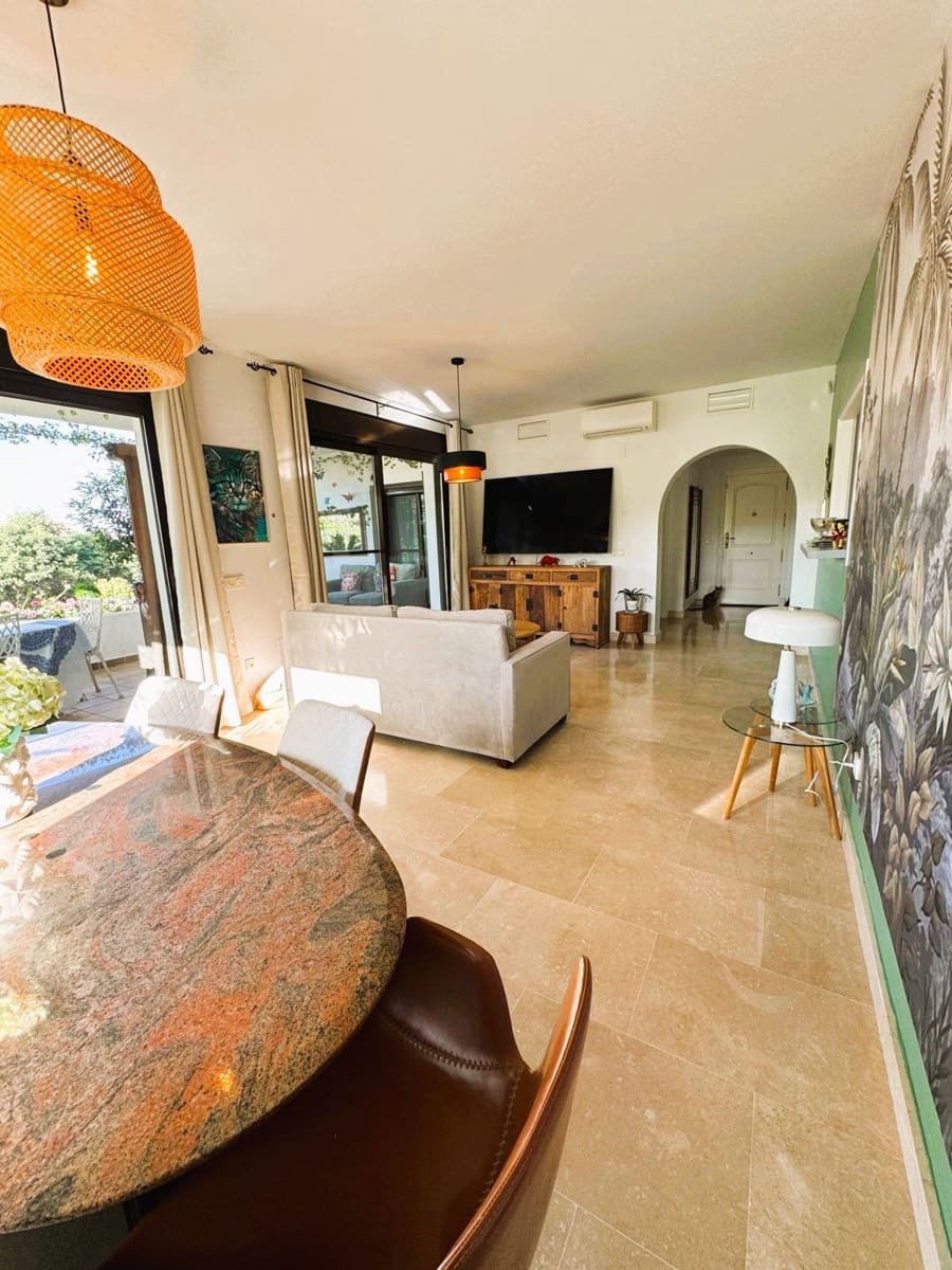3 sovrum Lägenhet till salu i Manilva med pool - 380 000 € (Ref: 9877277)
