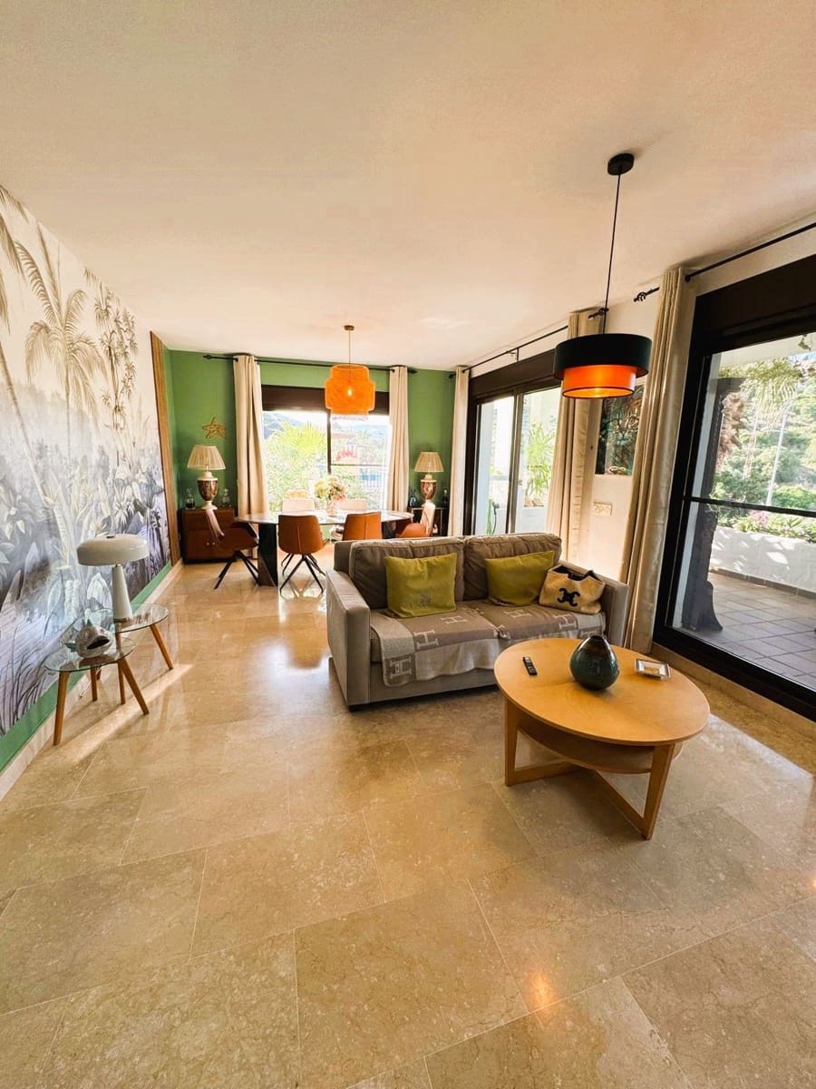3 sovrum Lägenhet till salu i Manilva med pool - 380 000 € (Ref: 9877277)
