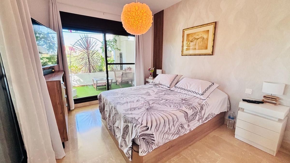3 bedroom Apartment for sale in Manilva with pool - € 380,000 (Ref: 9877277)