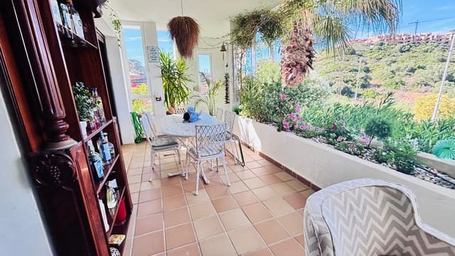 3 chambre Appartement à vendre à Manilva avec piscine - 380 000 € (Ref: 9877277)