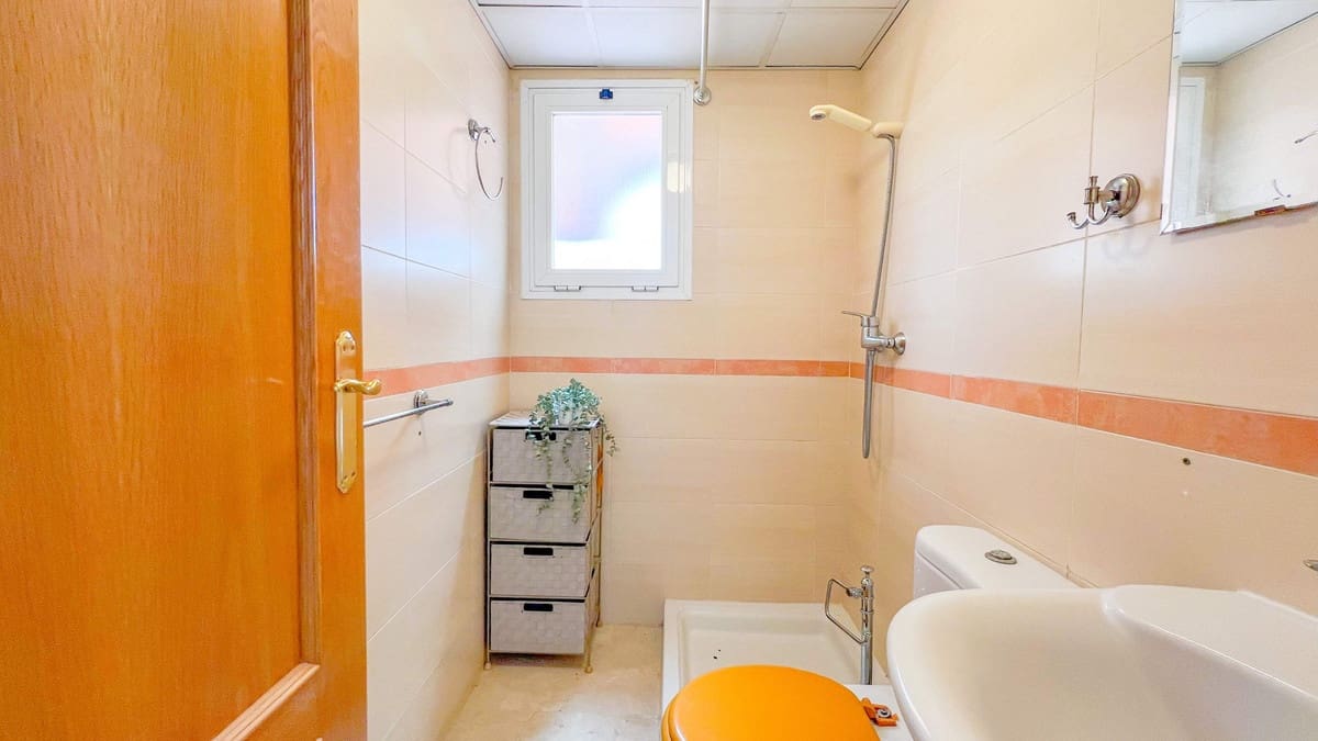 2 soveværelse Lejlighed til salg i Riviera del Sol med swimmingpool - € 310.000 (Ref: 9932222)
