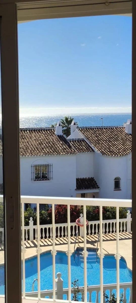 2 slaapkamer Huis te koop in Riviera del Sol met zwembad - € 375.000 (Ref: 9932223)