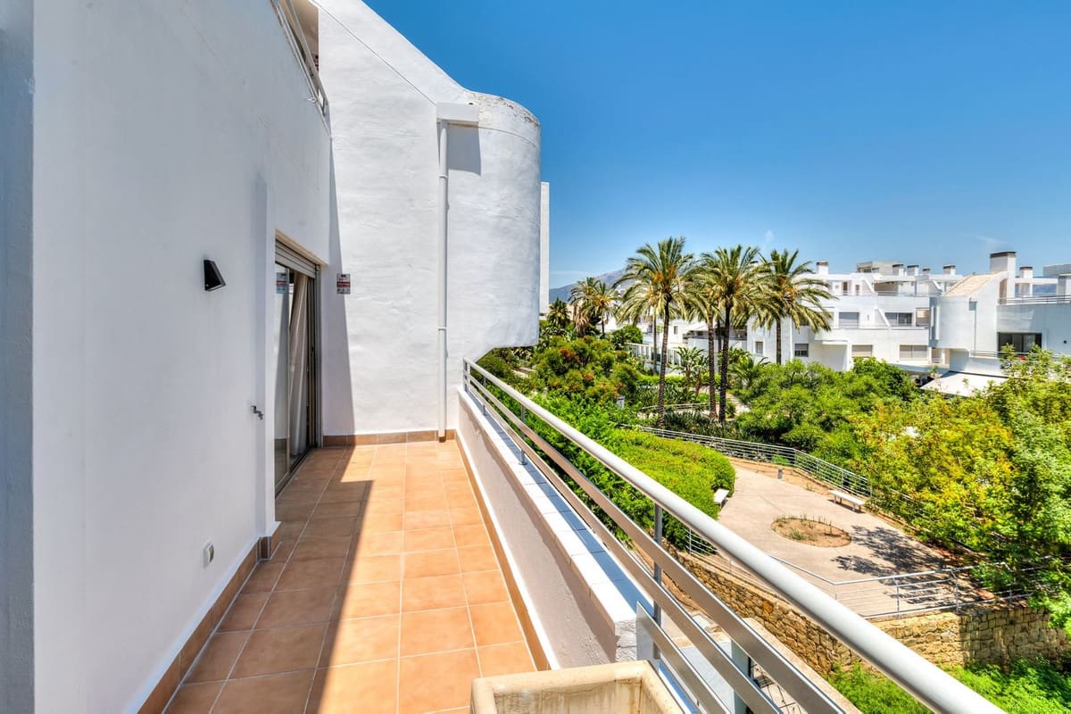 2 chambre Appartement à vendre à Mijas Costa avec piscine - 370 000 € (Ref: 9952927)