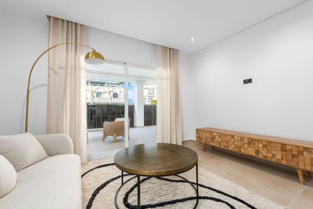 3 bedroom Apartment for sale in Marbella with pool - € 639,000 (Ref: 9952928)