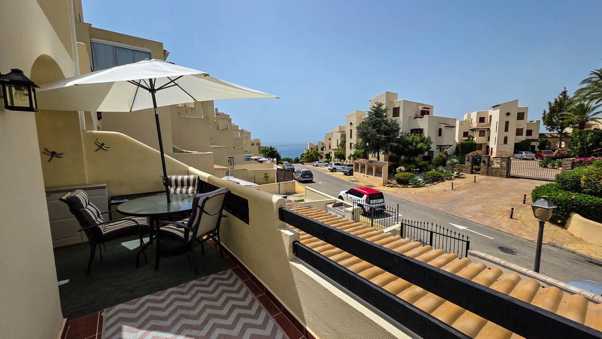 3 slaapkamer Appartement te koop in Casares met zwembad - € 299.000 (Ref: 9978004)