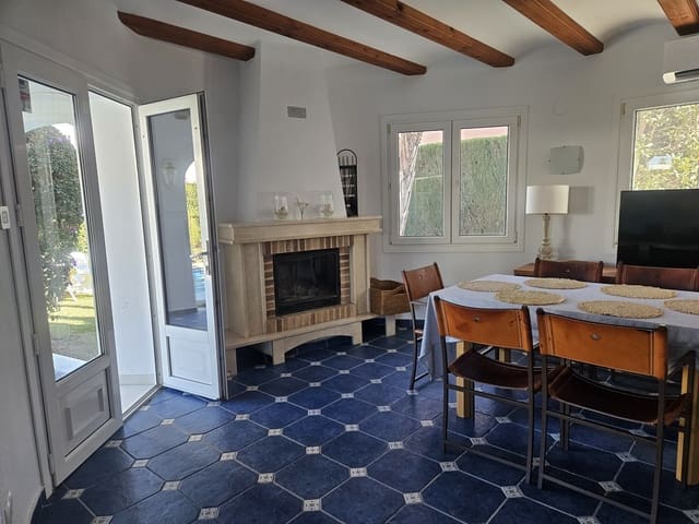 2 soverom Bungalow til salgs i Oliva Nova, Oliva - € 450 000 (Ref: 8782172)