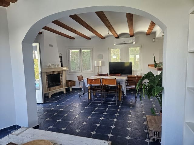 2 soverom Bungalow til salgs i Oliva Nova, Oliva - € 450 000 (Ref: 8782172)