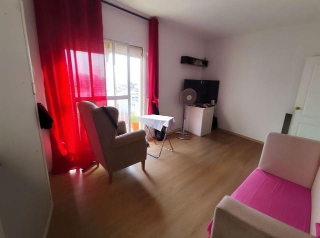 3 soveværelse Lejlighed til salg i La Línea de la Concepción - € 95.000 (Ref: 9176585)