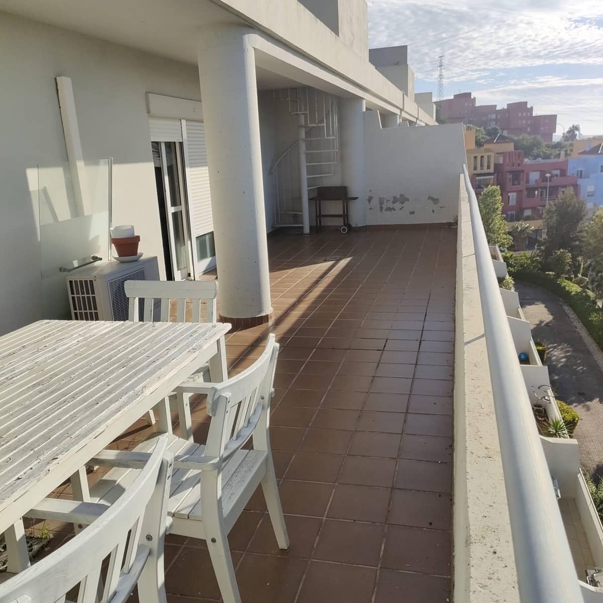 3 soveværelse Penthouse til salg i Algeciras med swimmingpool garage - € 310.000 (Ref: 9200677)