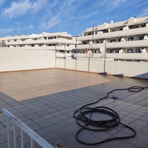 3 camera da letto Attico in vendita in Algeciras con piscina garage - 310.000 € (Rif: 9200677)