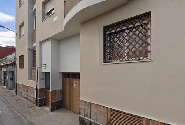 Garage til salg i La Línea de la Concepción - € 18.000 (Ref: 9398690)