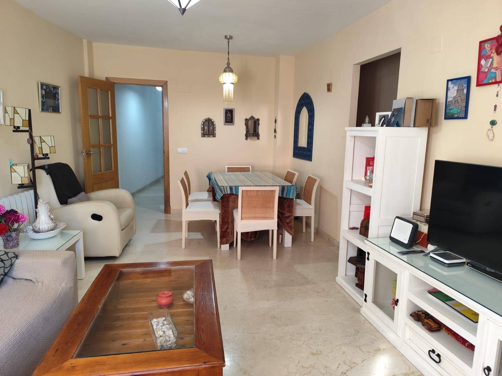 2 soverom Leilighet til salgs i La Linea de la Concepcion - € 190 000 (Ref: 9438361)