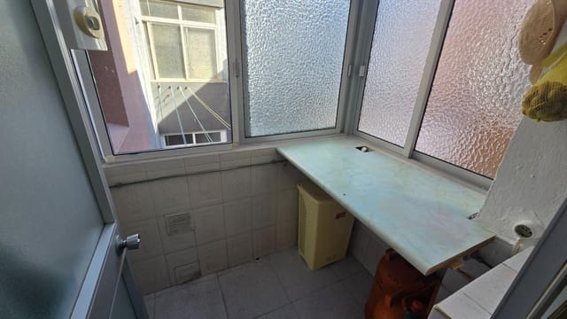 3 Zimmer Wohnung zu verkaufen in La Línea de la Concepción - 138.500 € (Ref: 9605200)
