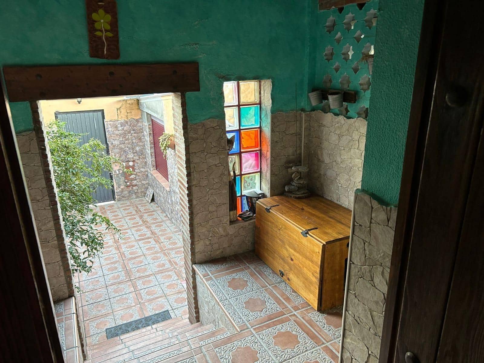 4 sypialnia Dom szeregowy na sprzedaż w La Linea de la Concepcion z basenem - 365 000 € (Ref: 9652217)