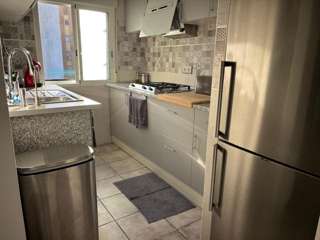 2 bedroom Flat for sale in Algeciras - € 99,000 (Ref: 9674477)
