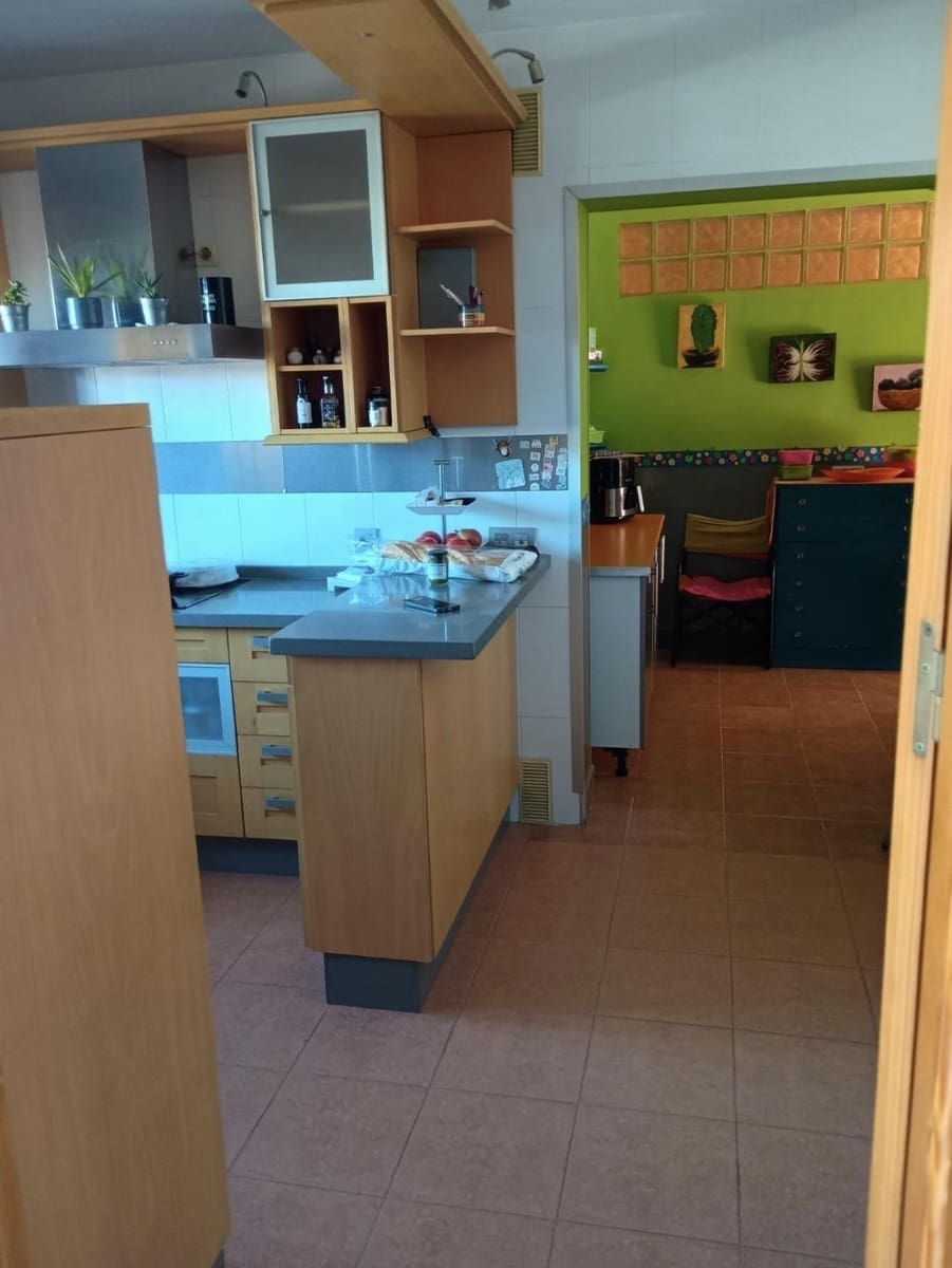 3 chambre Villa/Maison à vendre à Algeciras - 310 000 € (Ref: 9674478)