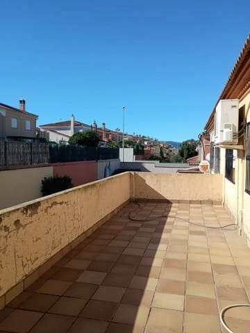 3 makuuhuone Huvila myytävänä paikassa Algeciras - 310 000 € (Ref: 9674478)