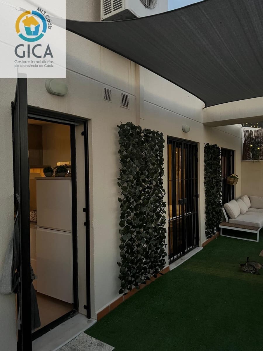 3 chambre Penthouse à vendre à Algeciras avec garage - 269 900 € (Ref: 9674479)