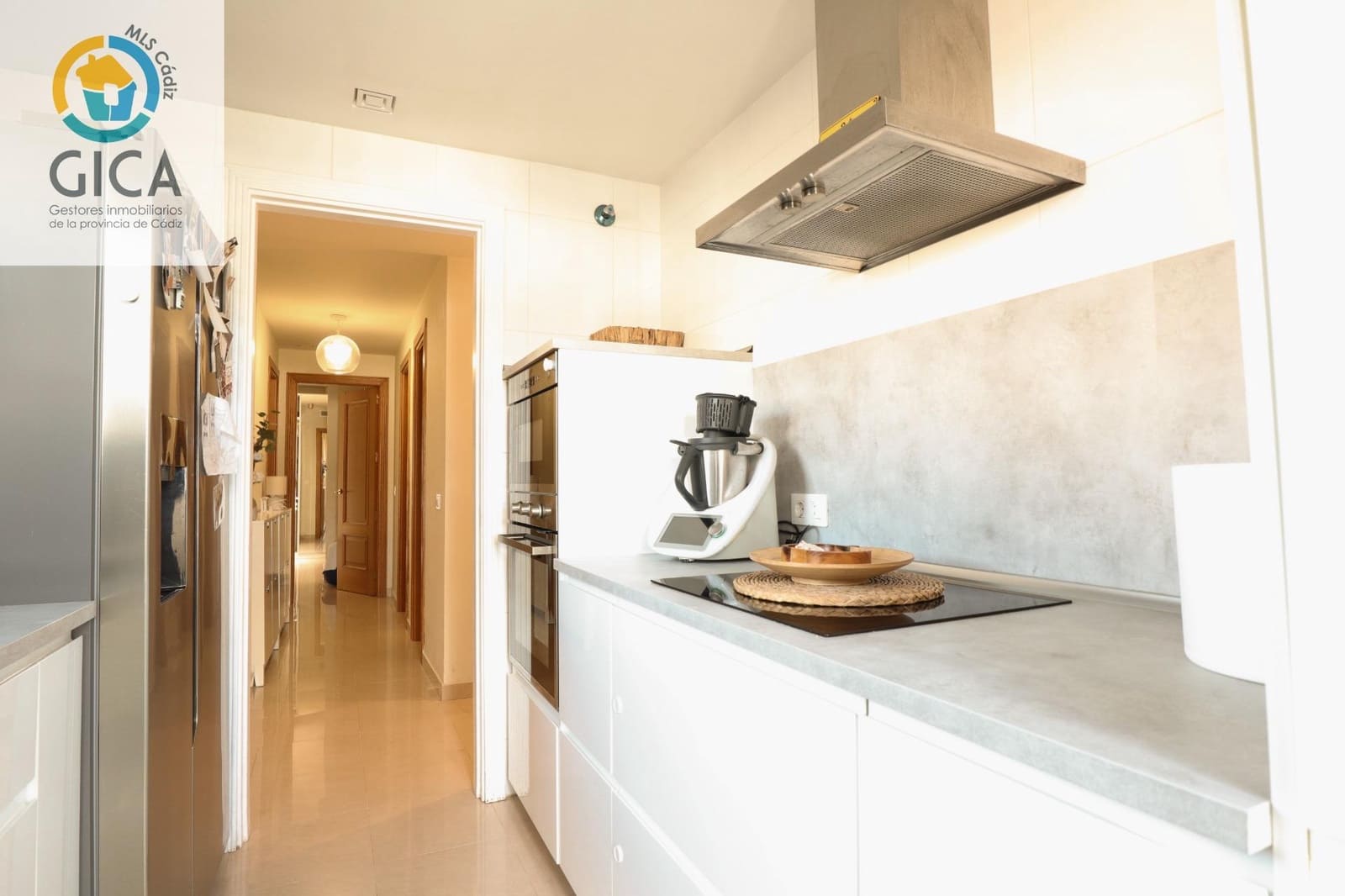 3 chambre Penthouse à vendre à Algeciras avec garage - 269 900 € (Ref: 9674479)