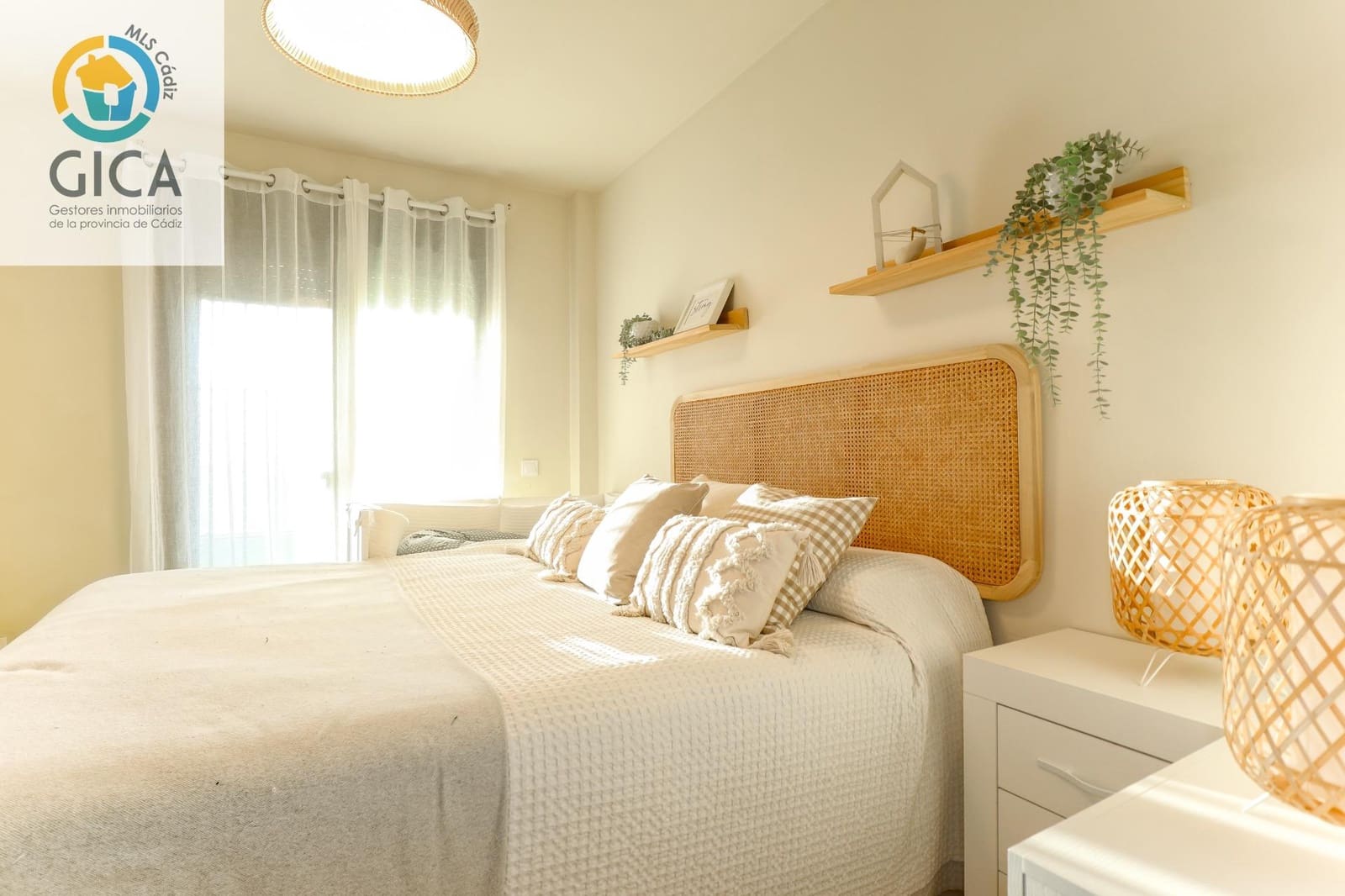 3 chambre Penthouse à vendre à Algeciras avec garage - 269 900 € (Ref: 9674479)