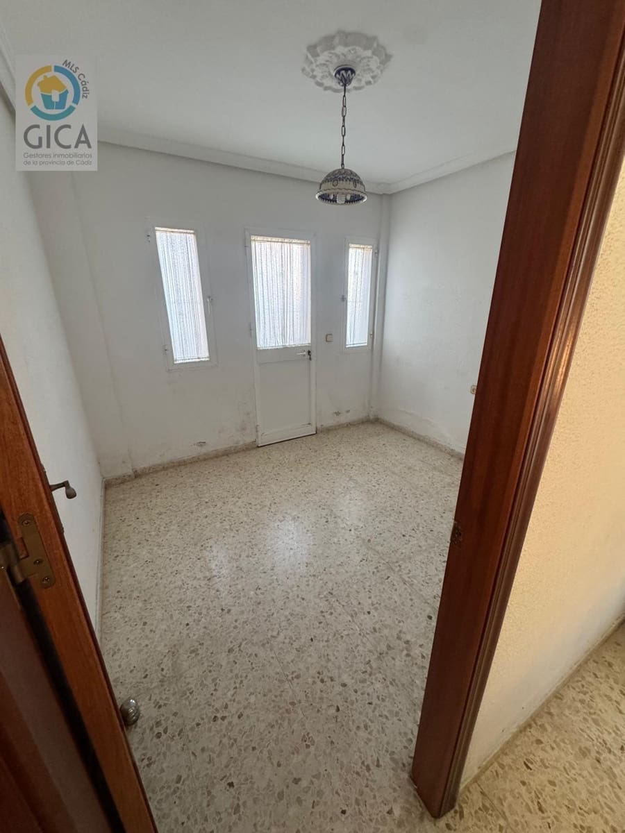 7 chambre Villa/Maison à vendre à Algeciras - 364 995 € (Ref: 9674480)