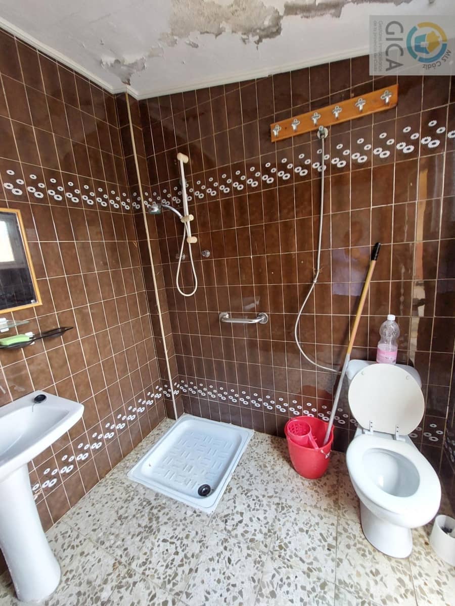 7 chambre Villa/Maison à vendre à Algeciras - 364 995 € (Ref: 9674480)