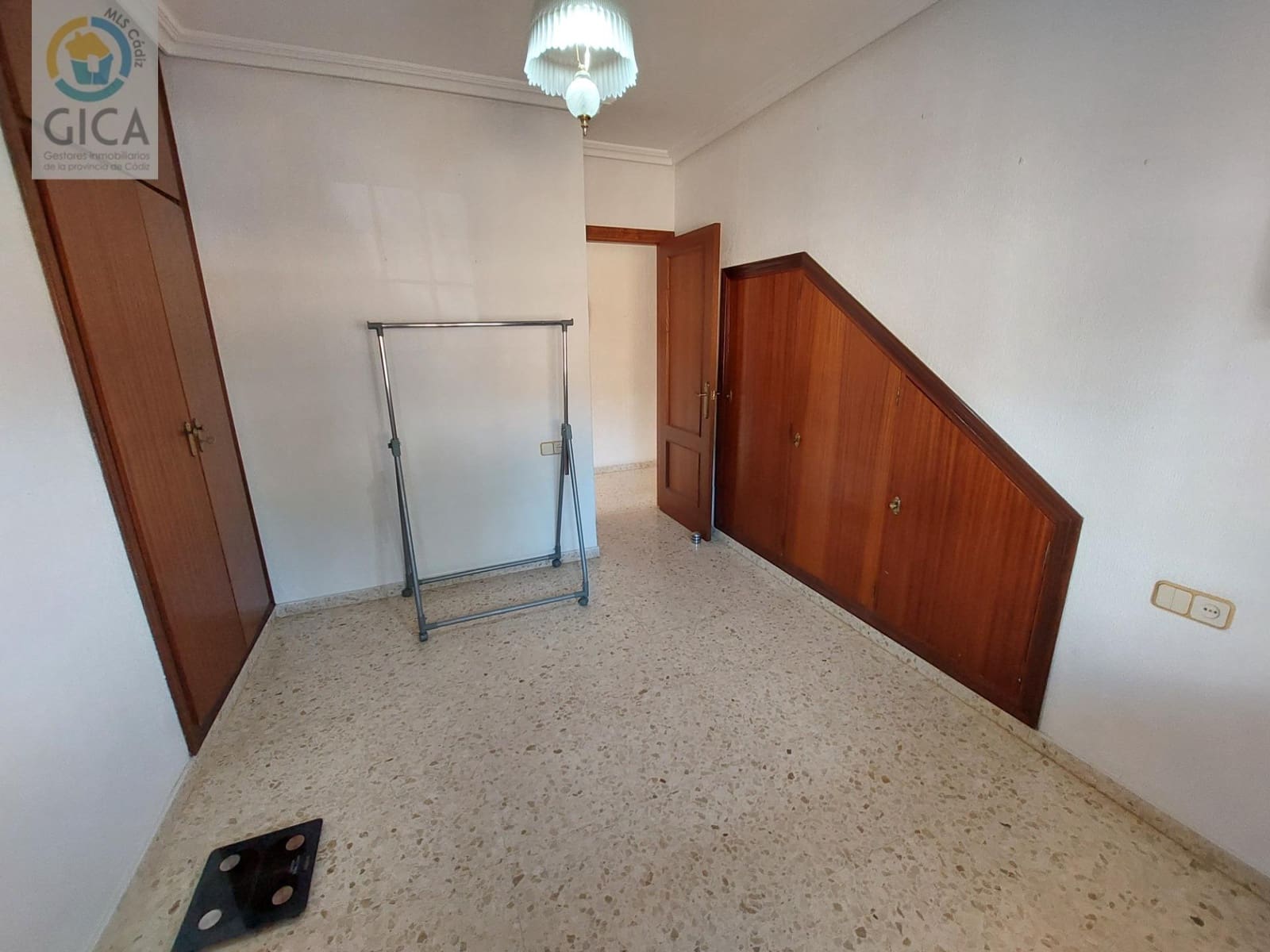 7 chambre Villa/Maison à vendre à Algeciras - 364 995 € (Ref: 9674480)