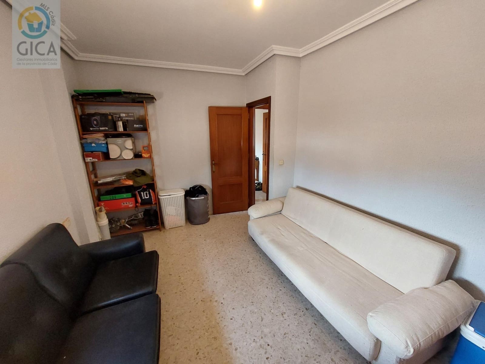 7 chambre Villa/Maison à vendre à Algeciras - 364 995 € (Ref: 9674480)