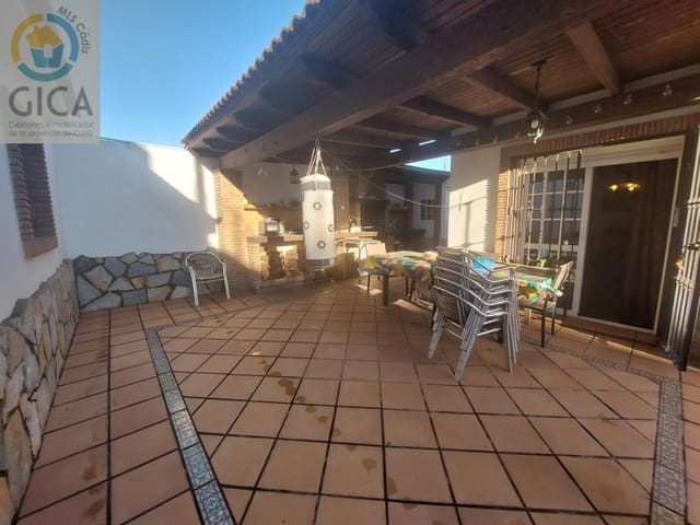 3 chambre Villa/Maison à vendre à Algeciras avec garage - 329 990 € (Ref: 9674481)