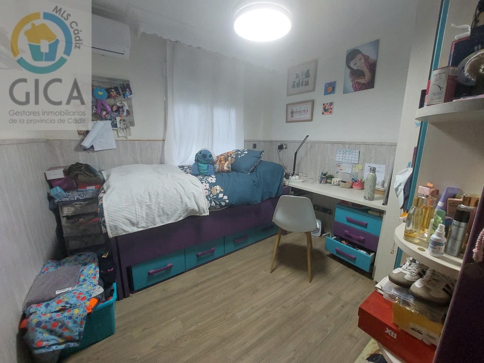 3 chambre Villa/Maison à vendre à Algeciras avec garage - 329 990 € (Ref: 9674481)