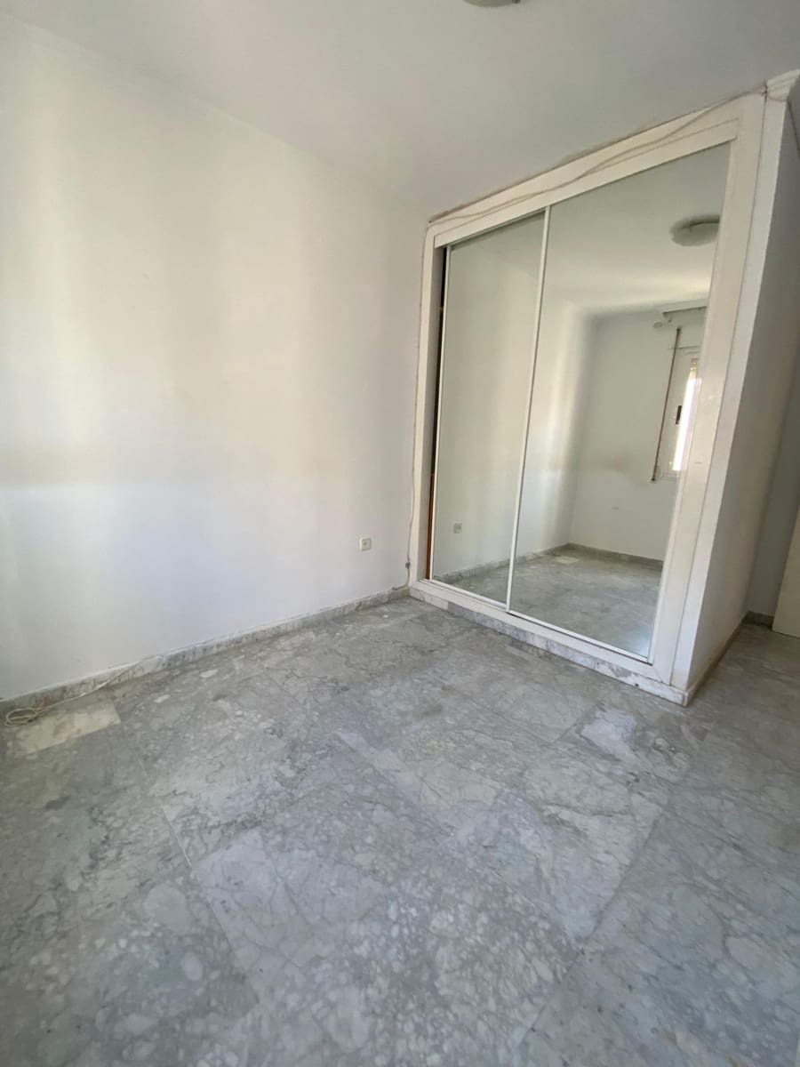 4 quarto Penthouse para venda em Algeciras - 245 000 € (Ref: 9674483)