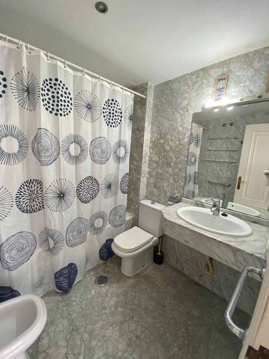 4 quarto Penthouse para venda em Algeciras - 245 000 € (Ref: 9674483)