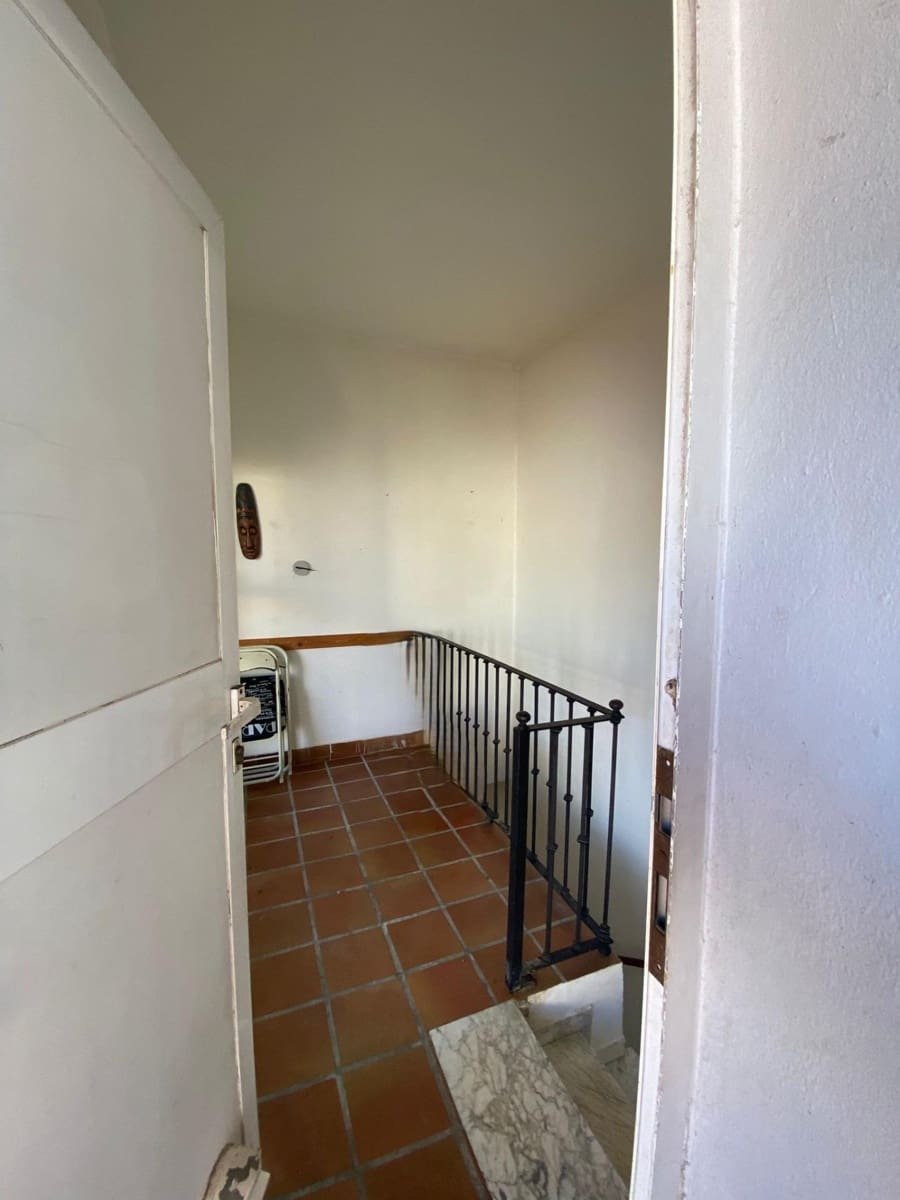 4 quarto Penthouse para venda em Algeciras - 245 000 € (Ref: 9674483)