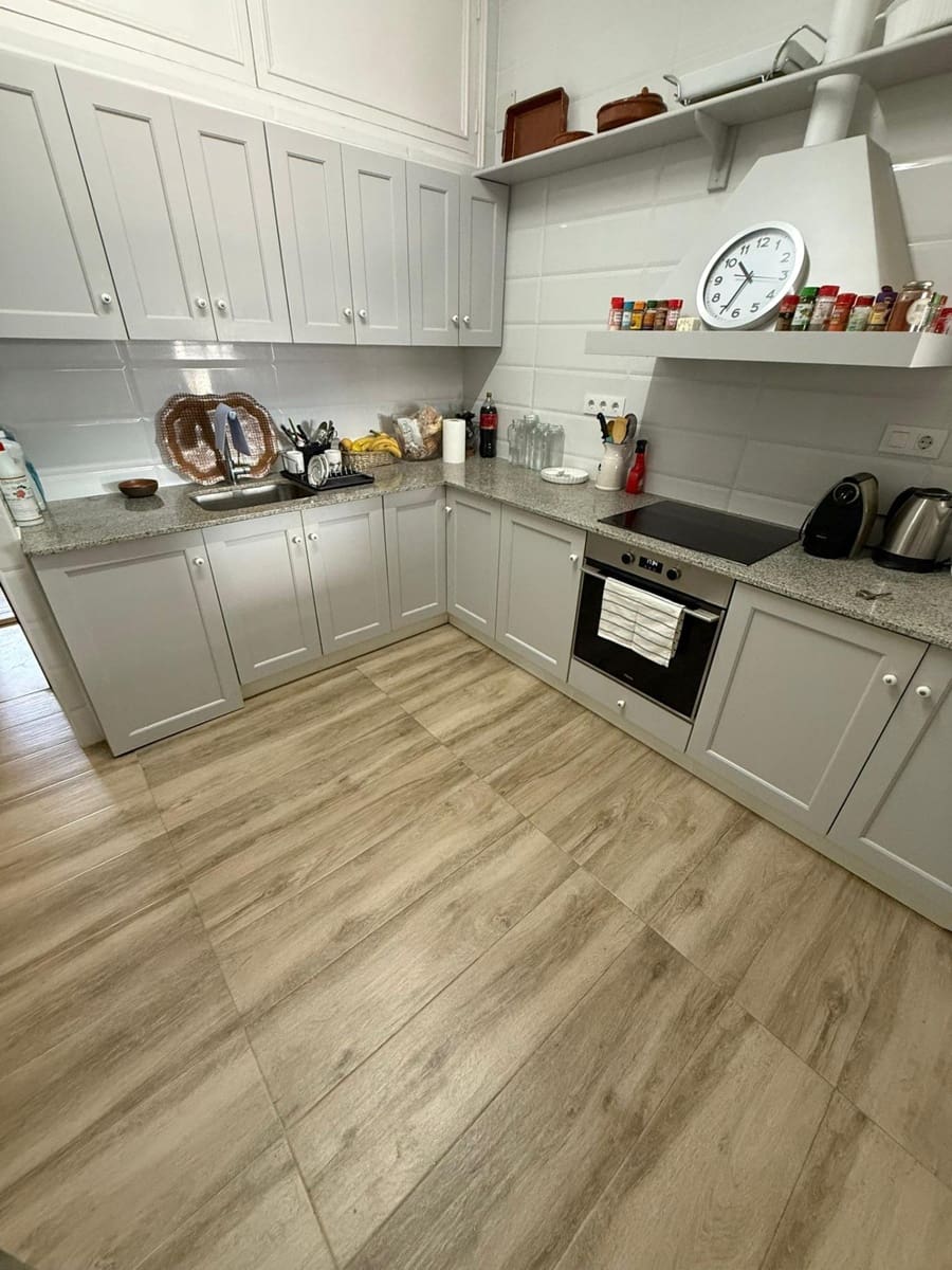 4 camera da letto Villa in vendita in Algeciras con garage - 355.000 € (Rif: 9674484)