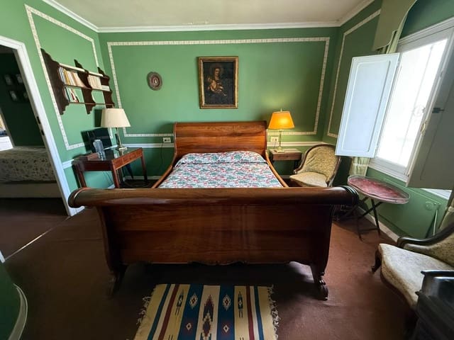 4 camera da letto Villa in vendita in Algeciras con garage - 355.000 € (Rif: 9674484)