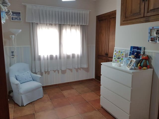 3 chambre Maison de Ville à vendre à Algeciras - 185 000 € (Ref: 9674489)