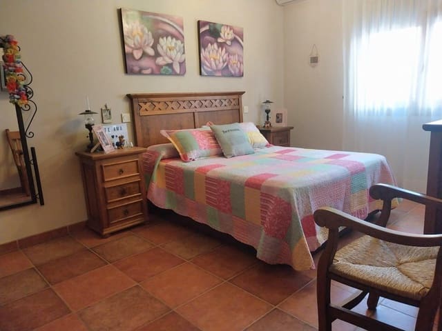 3 chambre Maison de Ville à vendre à Algeciras - 185 000 € (Ref: 9674489)