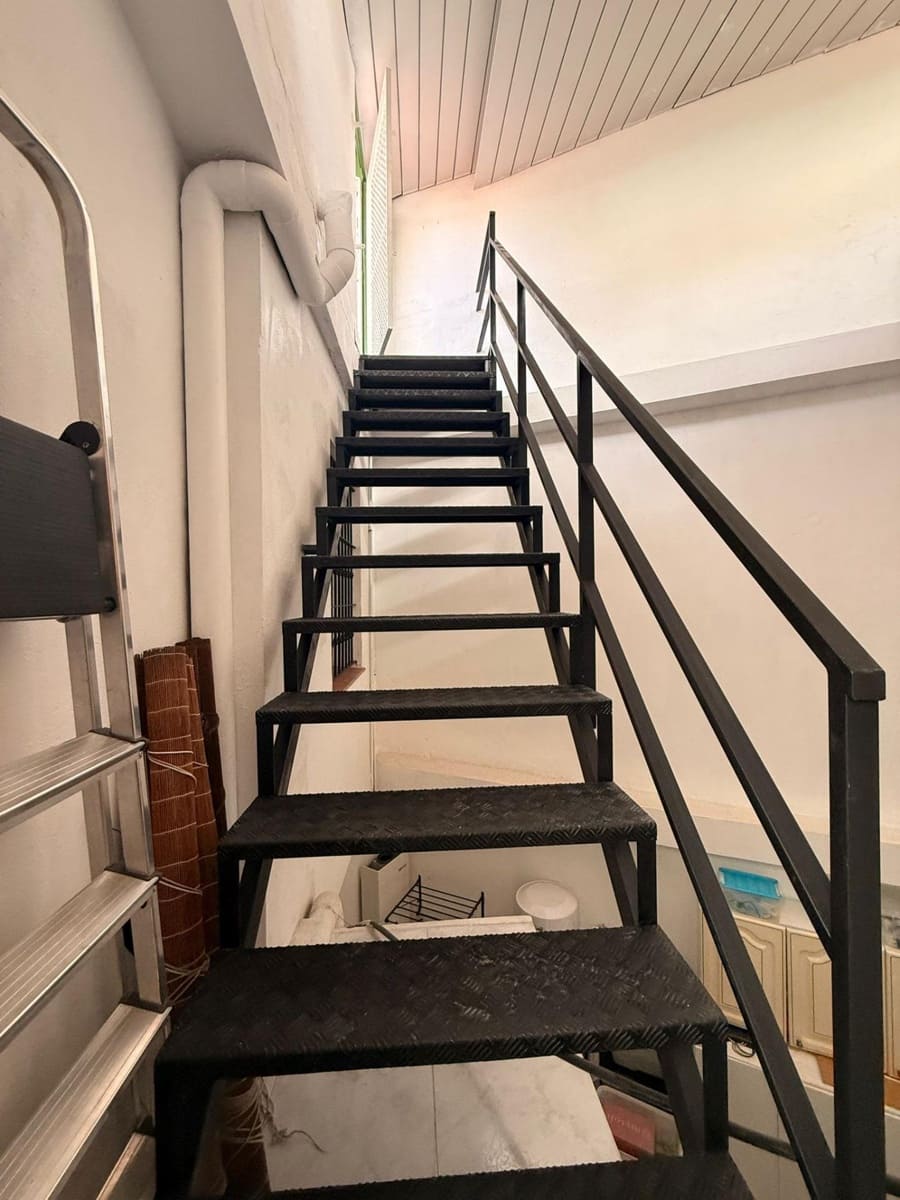 6 camera da letto Villa in vendita in Algeciras con garage - 530.000 € (Rif: 9677637)