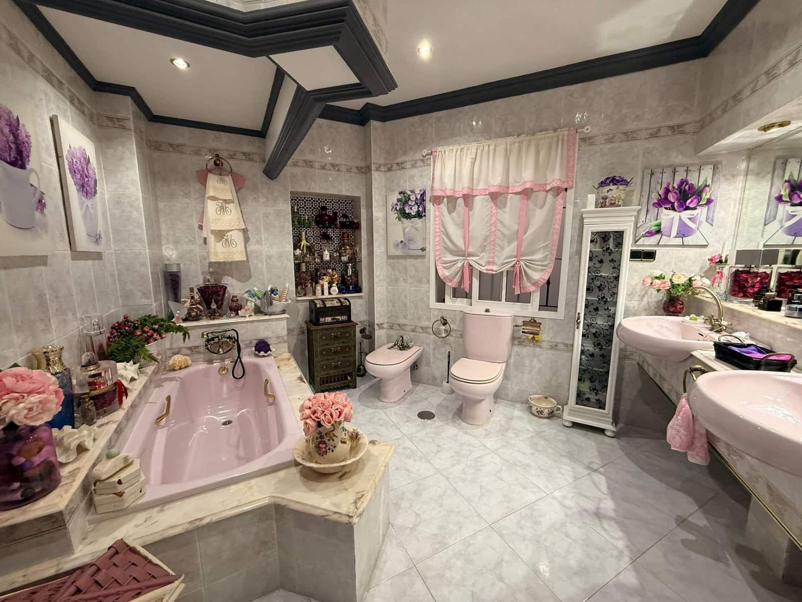 6 camera da letto Villa in vendita in Algeciras con garage - 530.000 € (Rif: 9677637)