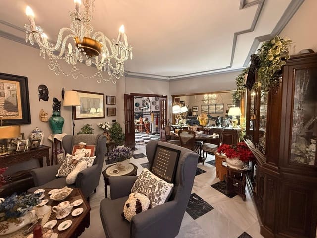 6 camera da letto Villa in vendita in Algeciras con garage - 530.000 € (Rif: 9677637)