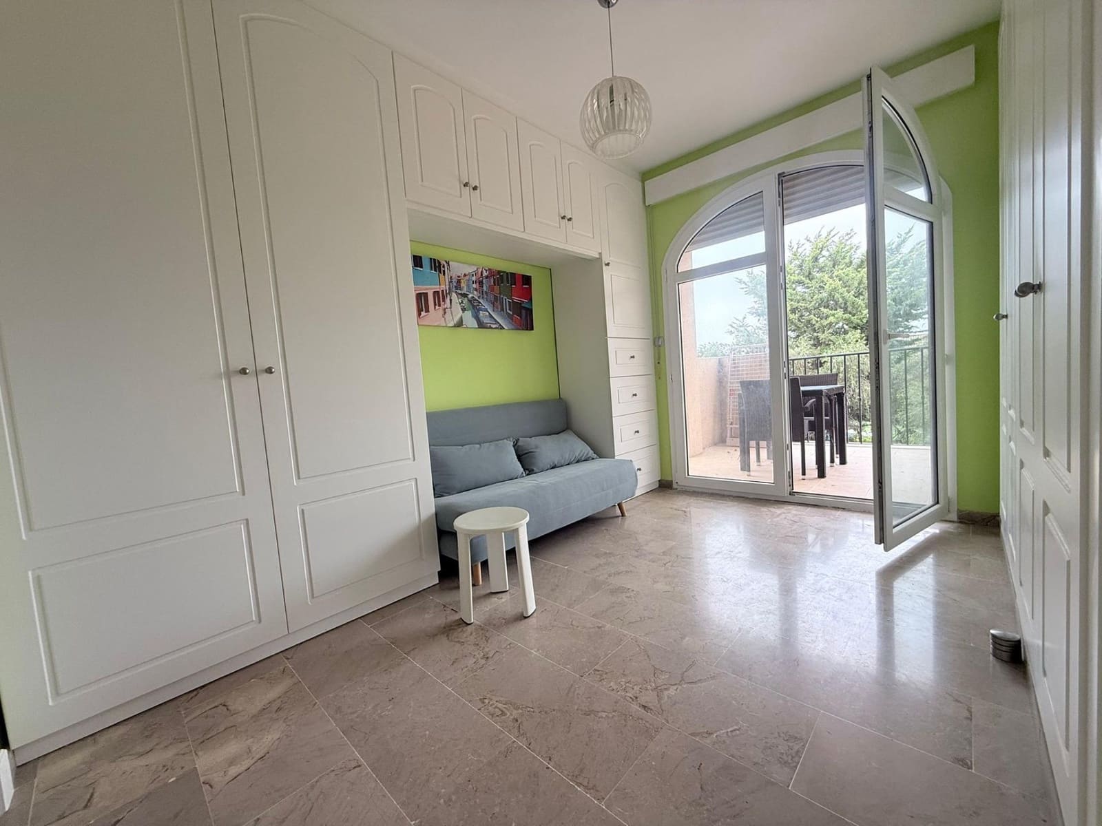 3 chambre Villa/Maison Semi-Mitoyenne à vendre à La Alcaidesa avec piscine - 367 000 € (Ref: 9788571)