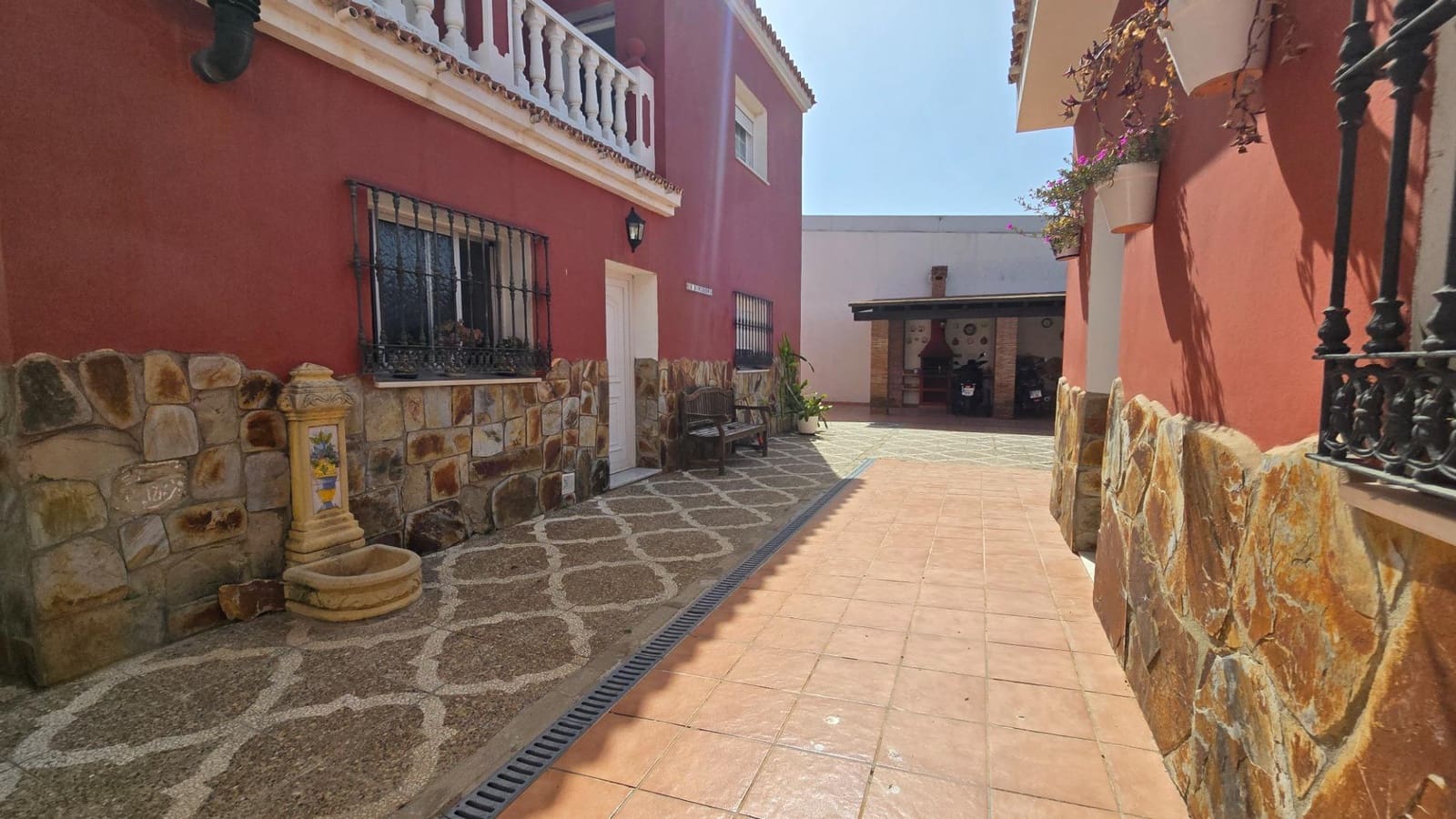 6 sypialnia Willa na sprzedaż w Campamento z garażem - 599 000 € (Ref: 9797337)