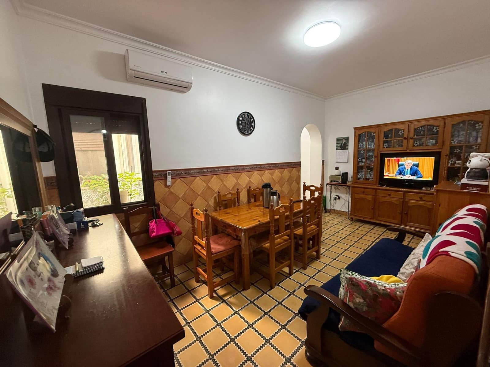 3 soverom Leilighet til salgs i La Linea de la Concepcion med garasje - € 230 000 (Ref: 9804574)